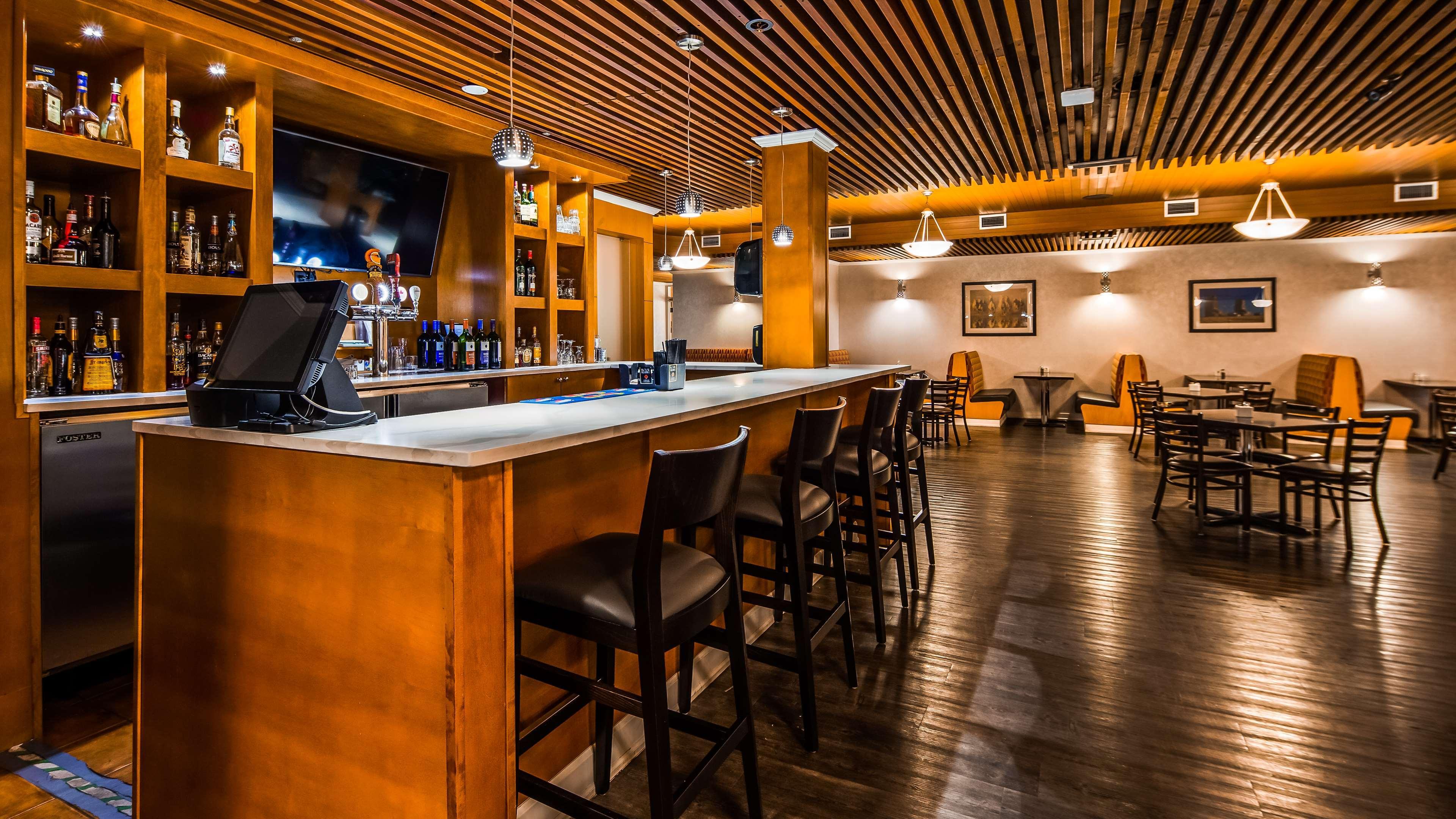 雪松公园贝斯特韦斯特酒店 埃德蒙顿 外观 照片